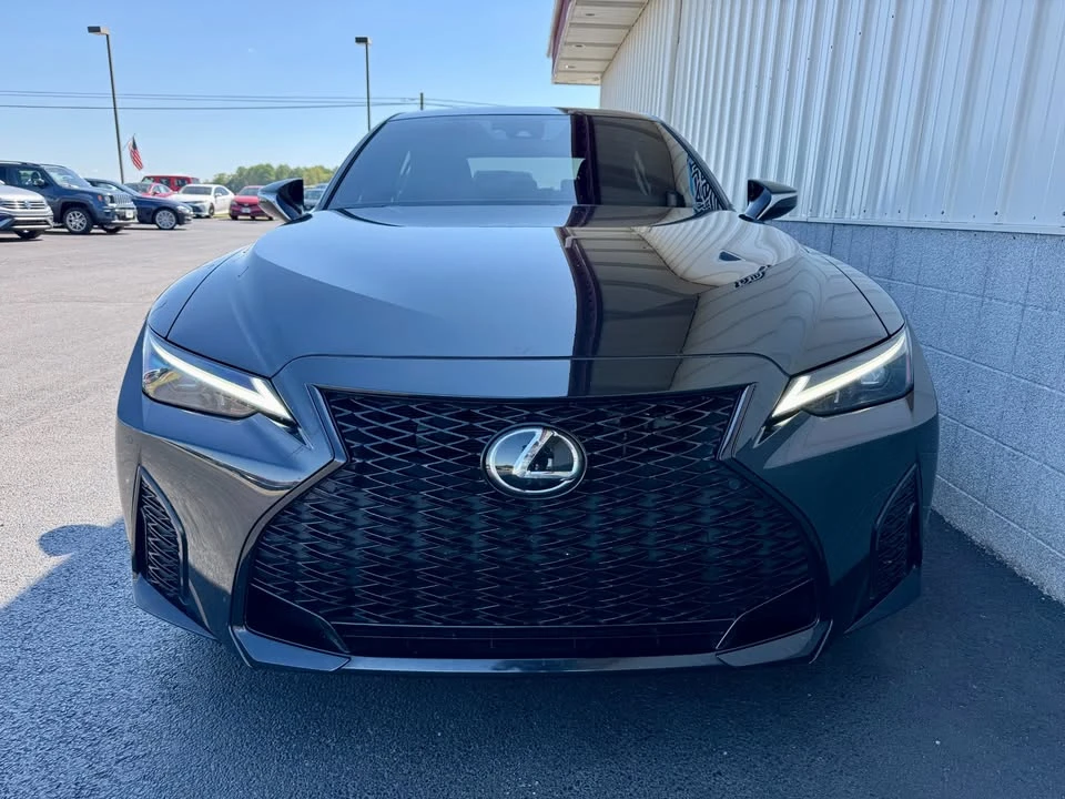 2023 Lexus IS 3rd Gen - Image 3 of 20