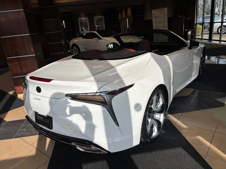 2023 Lexus LC - Image 4 of 19