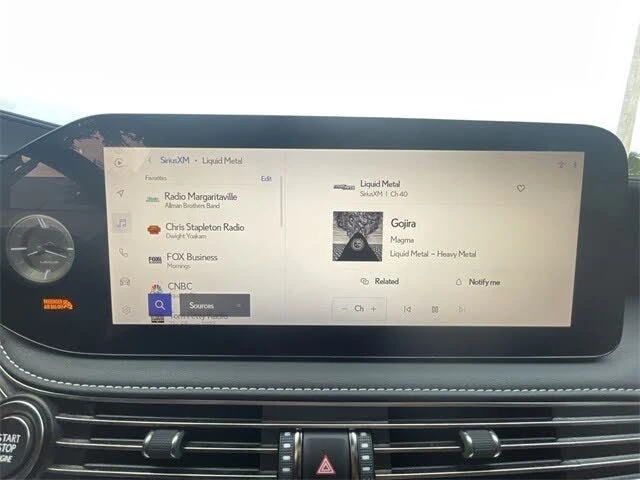 2023 Lexus LS 5th Gen - Image 16 of 20