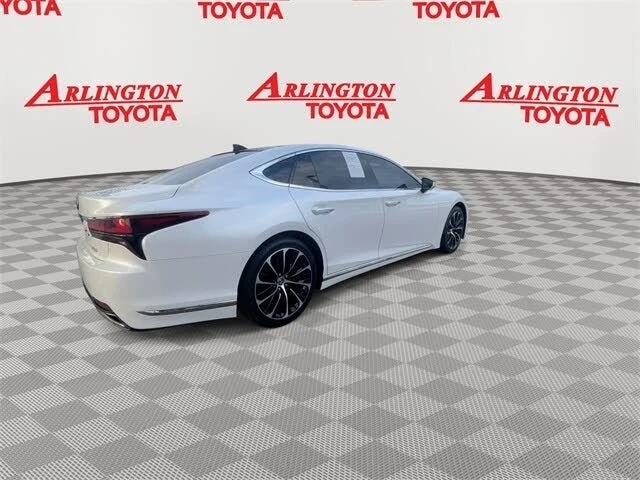 2023 Lexus LS 5th Gen - Image 8 of 20