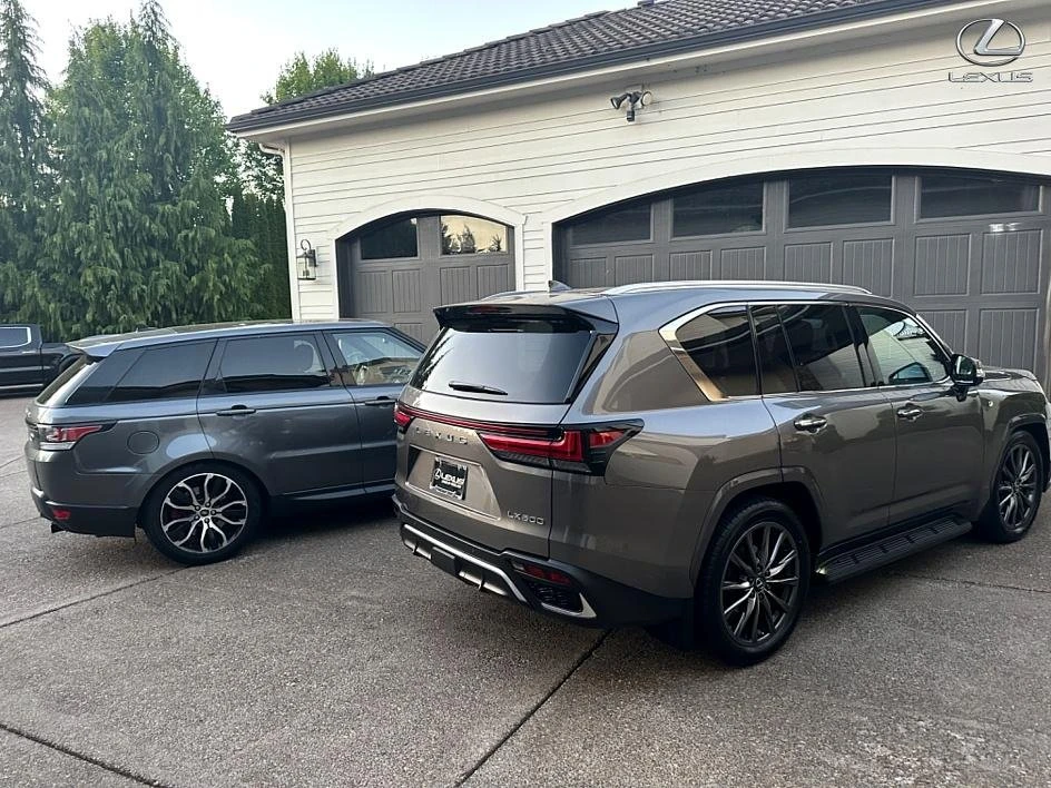 2023 Lexus LX 4th Gen - Image 11 of 14