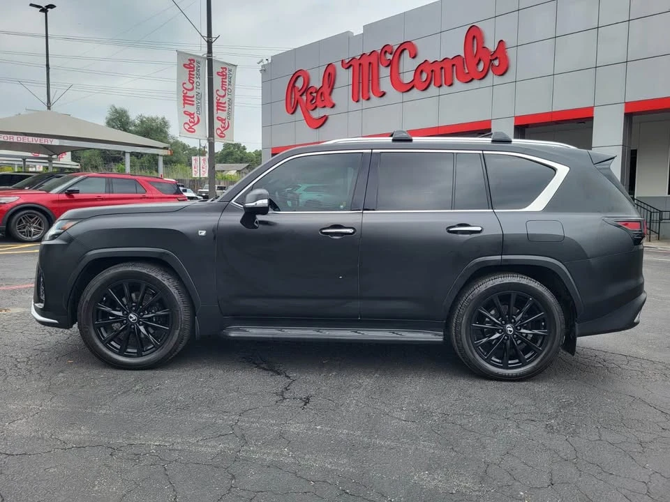 2023 Lexus LX 4th Gen - Image 7 of 17