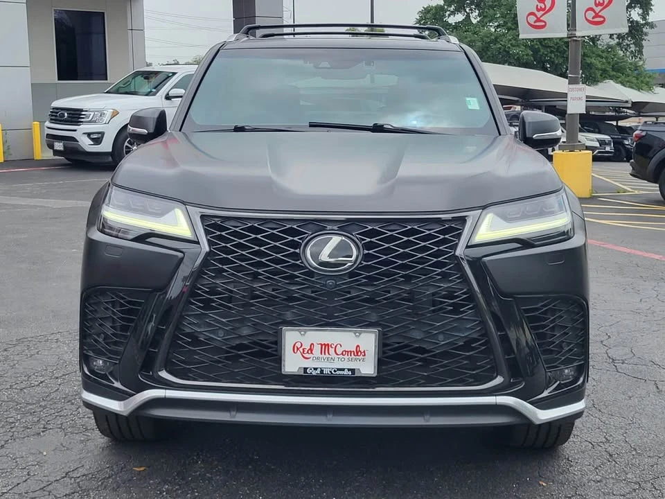2023 Lexus LX 4th Gen - Image 4 of 17
