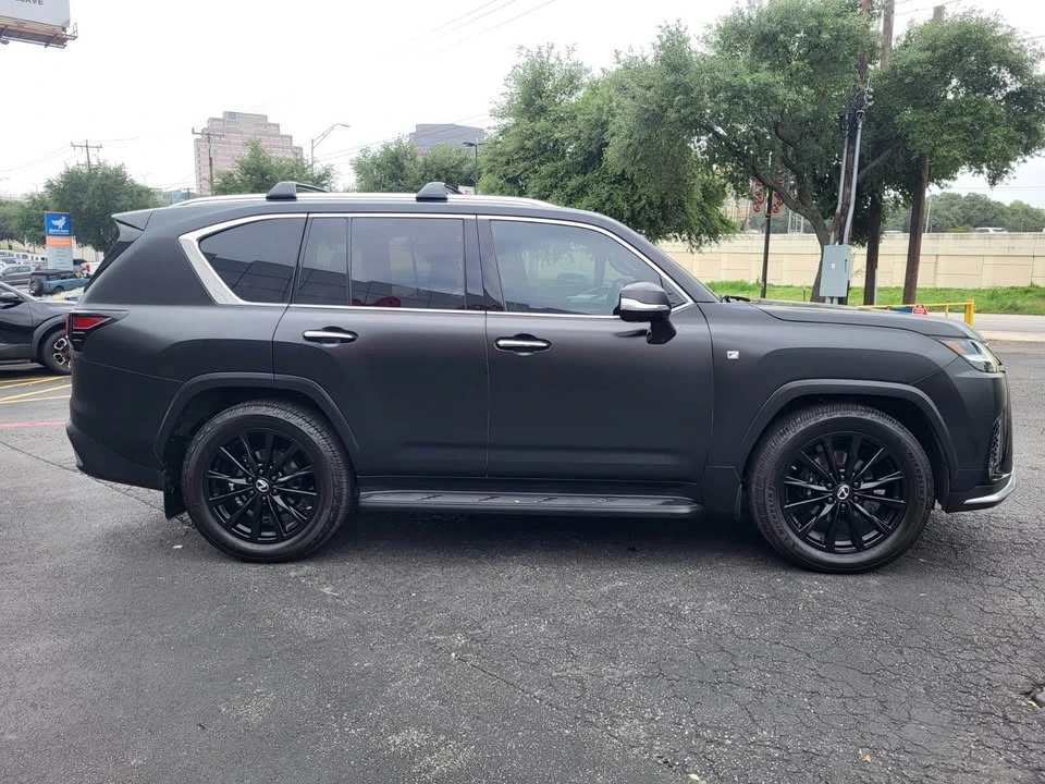 2023 Lexus LX 4th Gen - Image 3 of 17