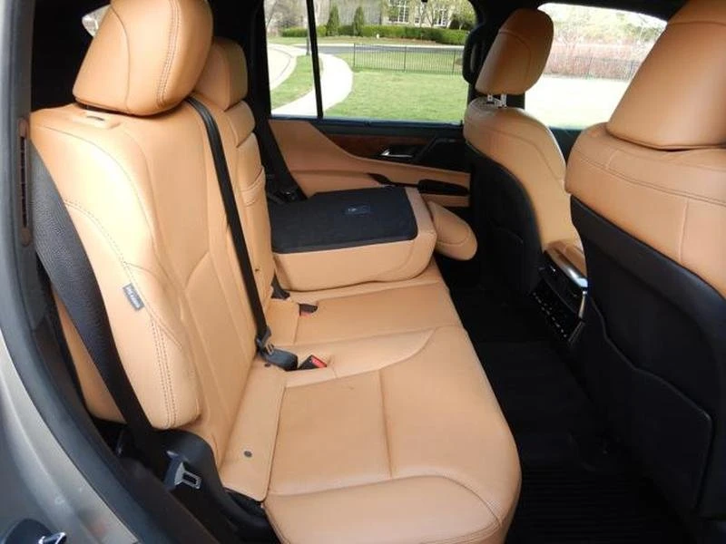 2023 Lexus LX 4th Gen - Image 14 of 19