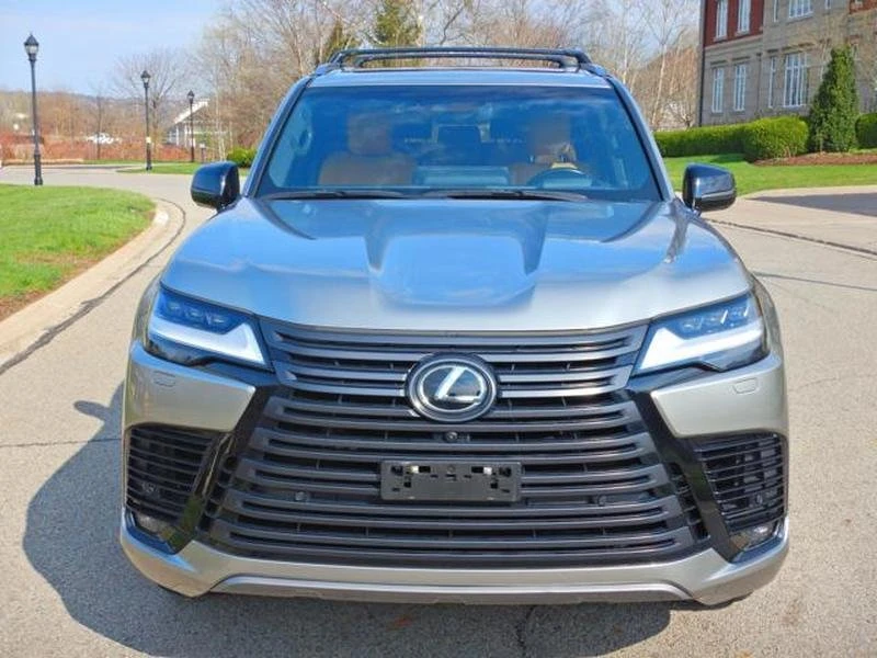 2023 Lexus LX 4th Gen - Image 7 of 19