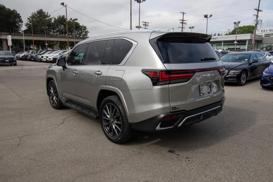2023 Lexus LX 4th Gen - Image 6 of 13