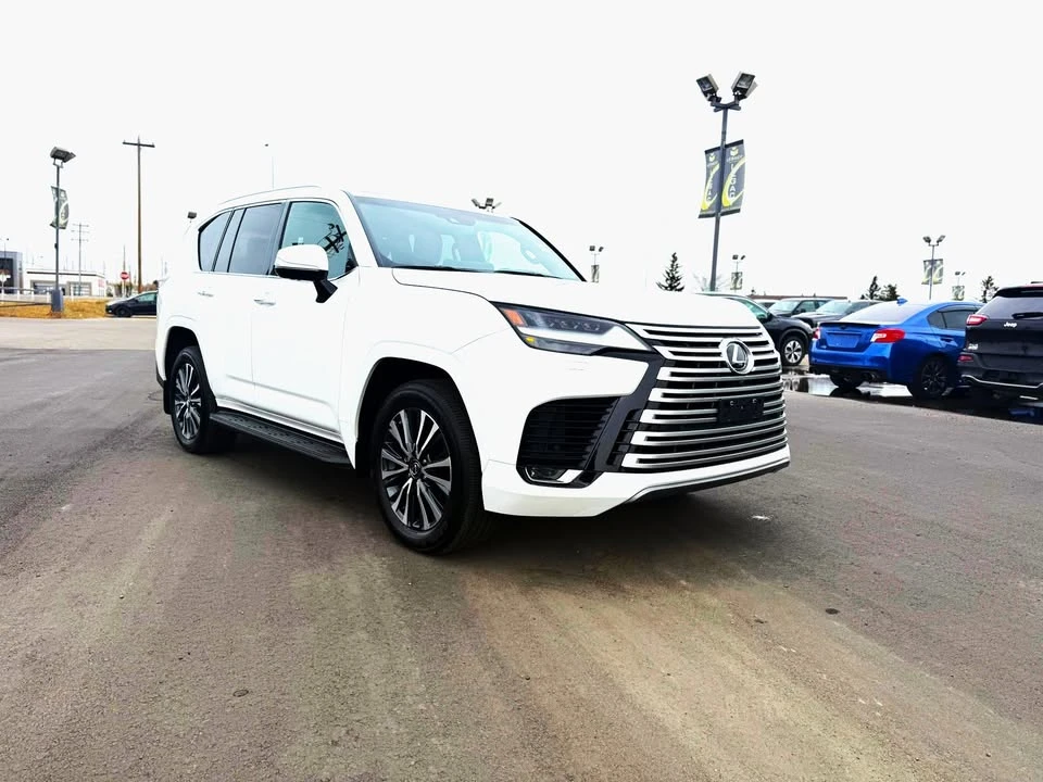 2023 Lexus LX 4th Gen - Image 2 of 8