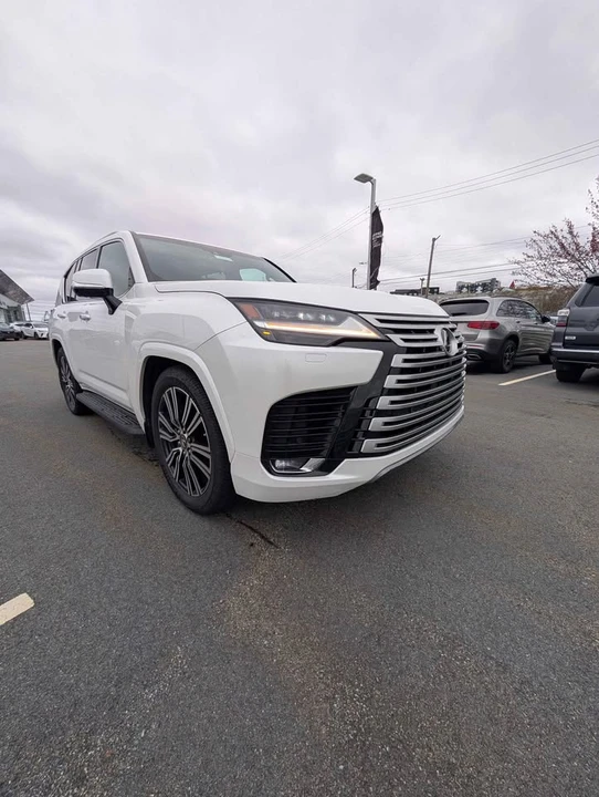 2023 Lexus LX 4th Gen - Image 7 of 21
