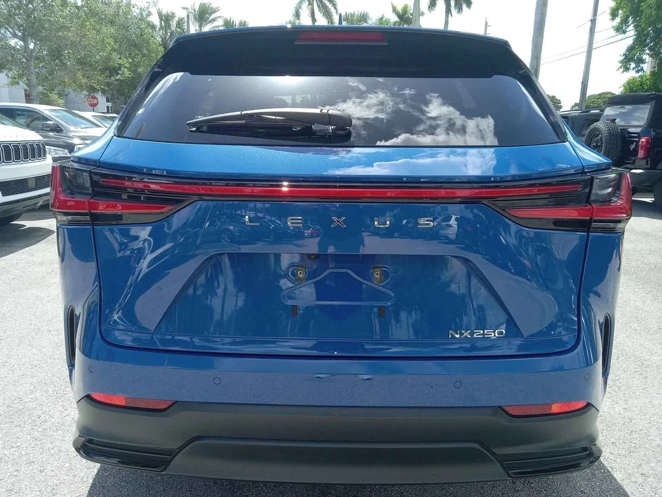 2023 Lexus NX 2nd Gen - Image 19 of 20