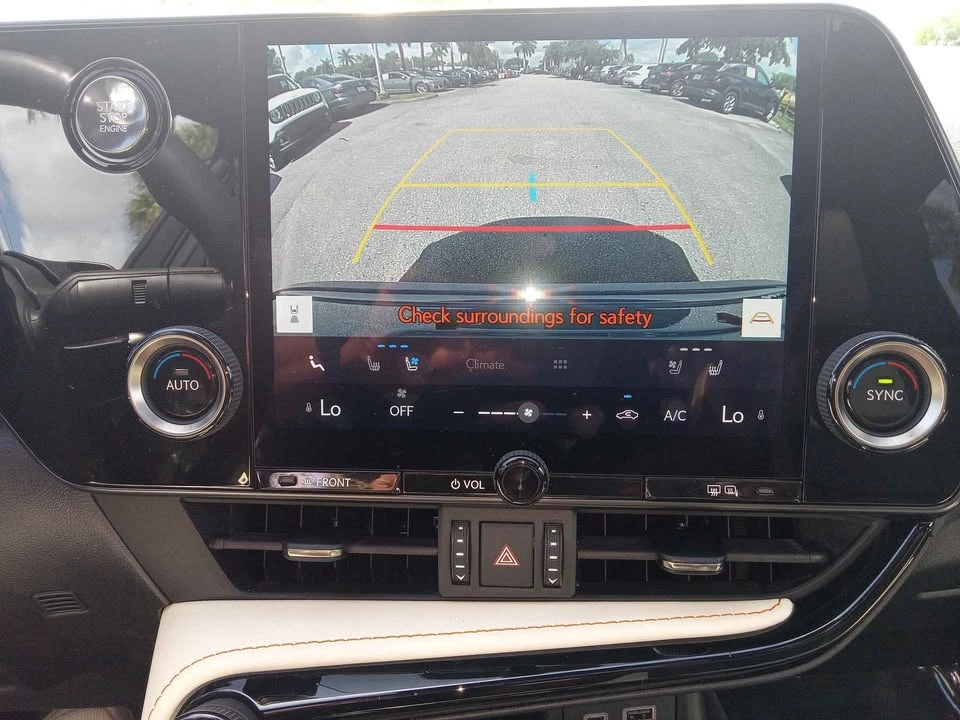 2023 Lexus NX 2nd Gen - Image 17 of 20