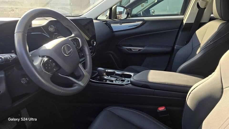 2023 Lexus NX 2nd Gen - Image 7 of 8