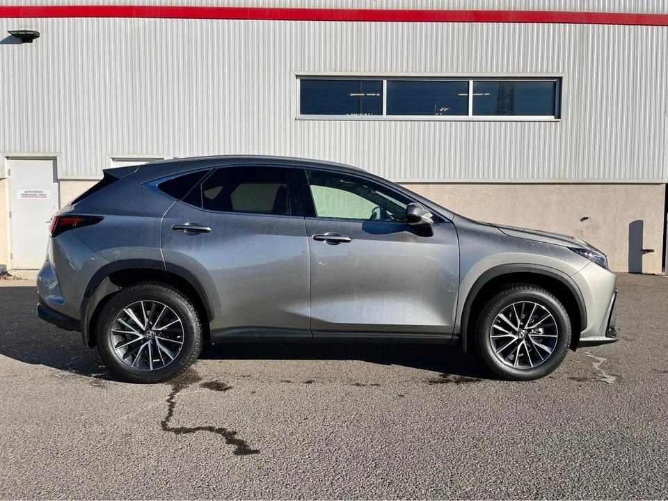 2023 Lexus NX 2nd Gen - Image 7 of 13