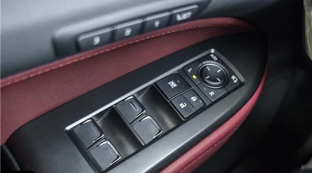 2023 Lexus NX 2nd Gen - Image 15 of 19