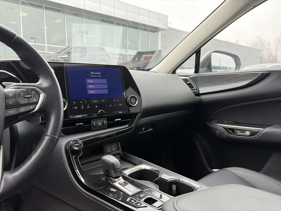 2023 Lexus NX 2nd Gen - Image 16 of 20