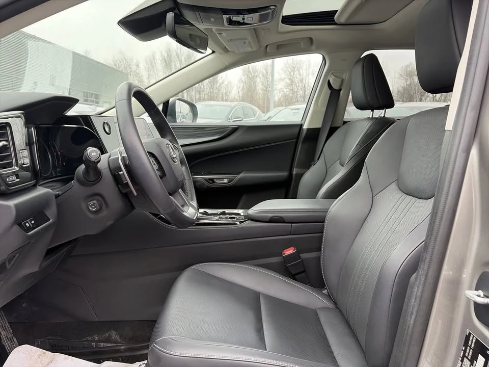 2023 Lexus NX 2nd Gen - Image 9 of 20