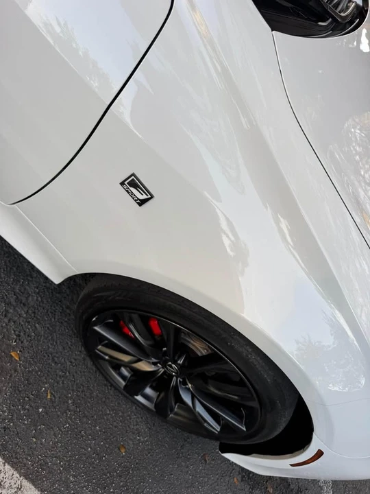 2023 Lexus RC - Image 5 of 6