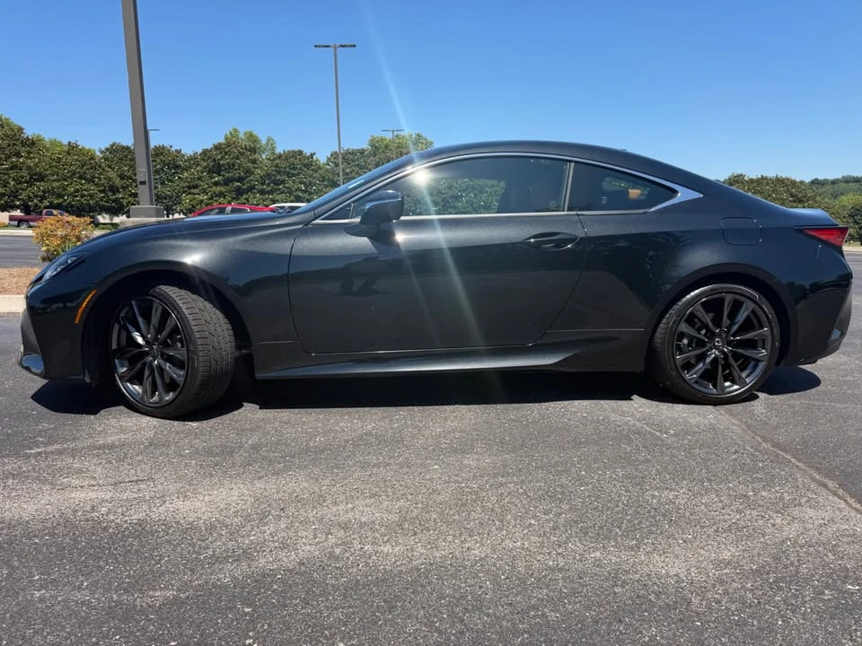 2023 Lexus RC - Image 5 of 16