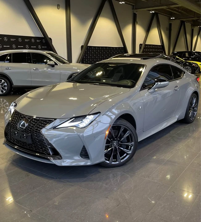 2023 Lexus RC - Image 9 of 15