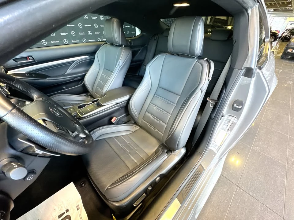 2023 Lexus RC - Image 10 of 19