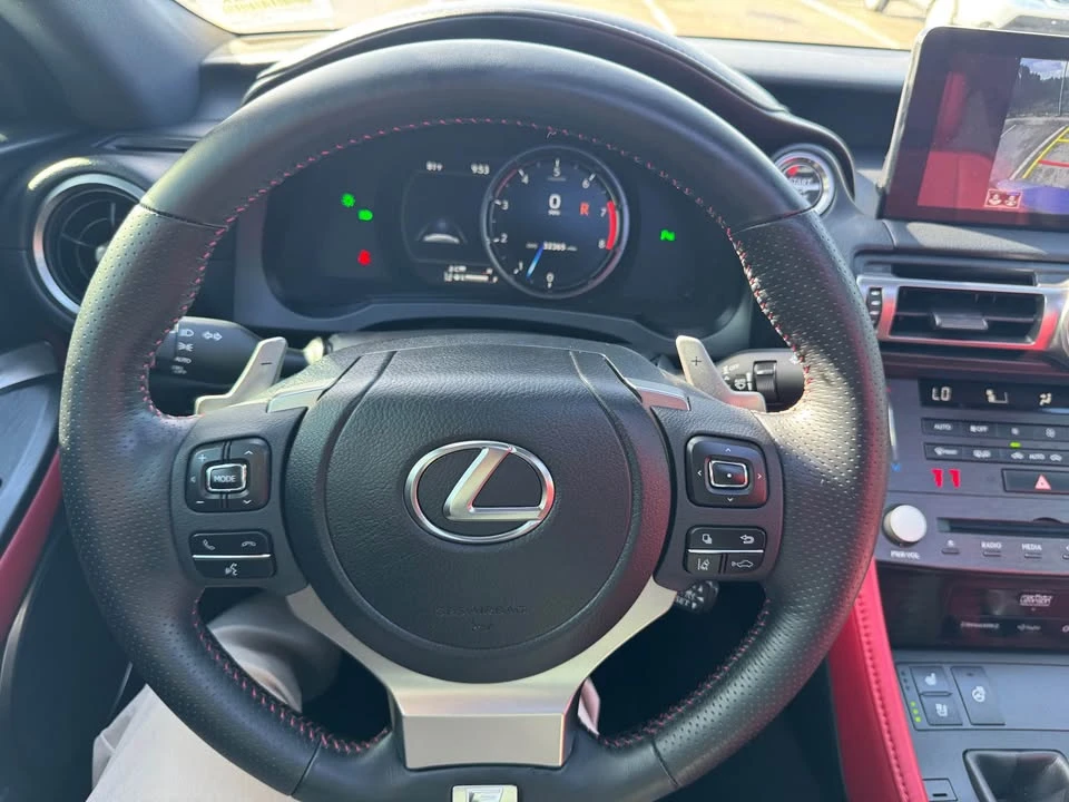 2023 Lexus RC F - Image 15 of 16