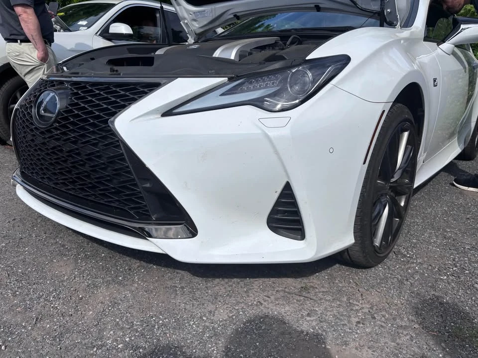 2023 Lexus RC - Image 3 of 8
