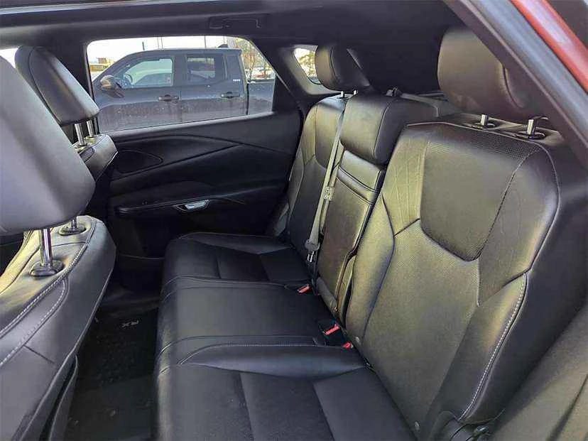 2023 Lexus RX 5th Gen - Image 17 of 19