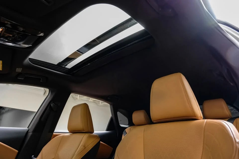 2023 Lexus RX 5th Gen - Image 5 of 20