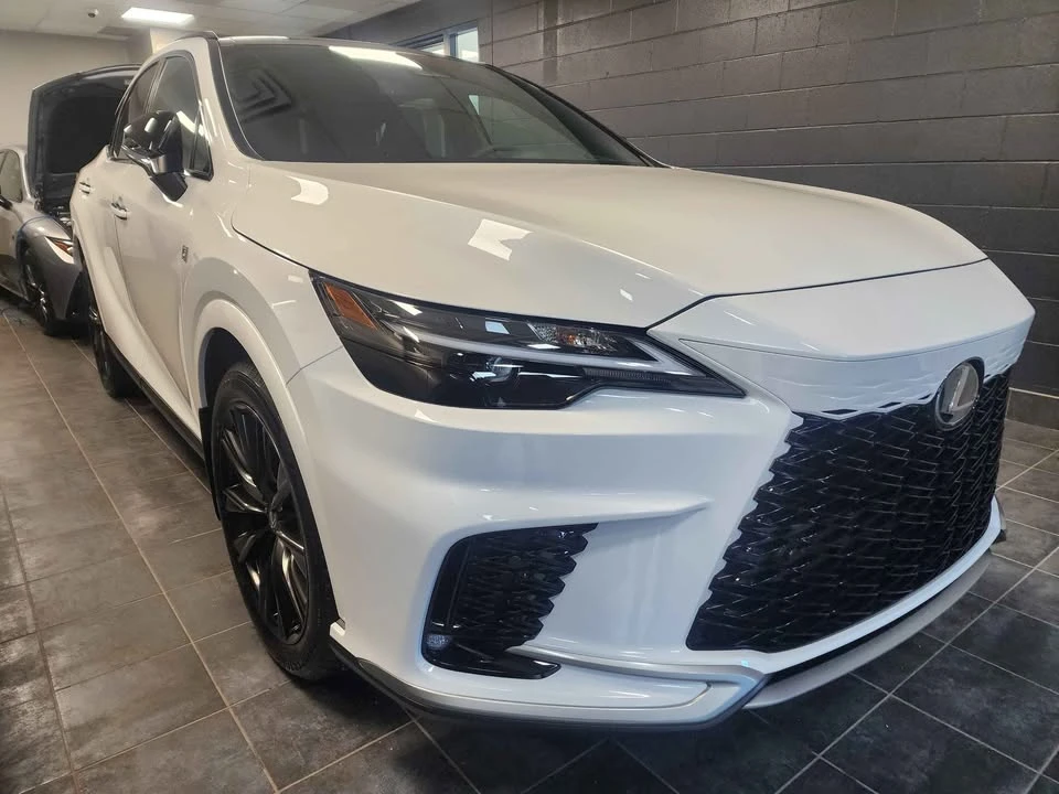 2023 Lexus RX 5th Gen - Image 3 of 12