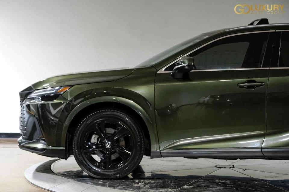 2023 Lexus RX 5th Gen - Image 14 of 20