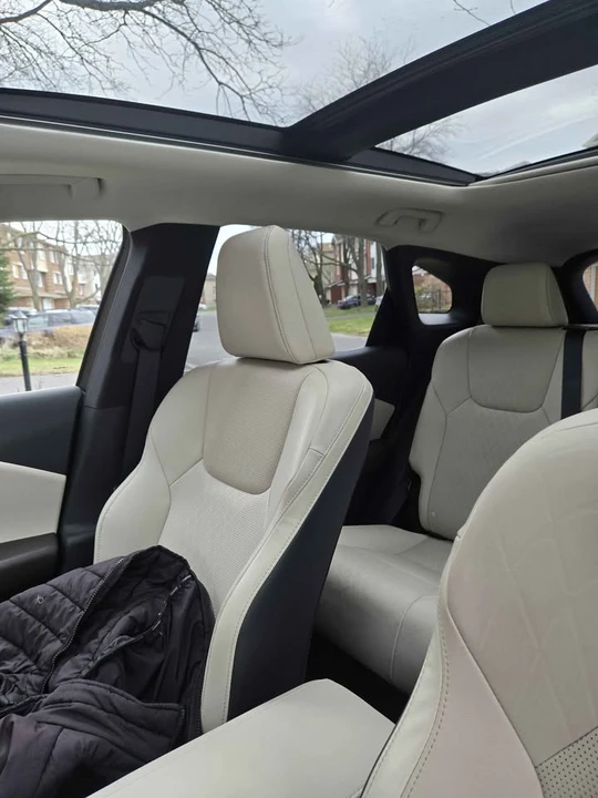 2023 Lexus RX 5th Gen - Image 2 of 17