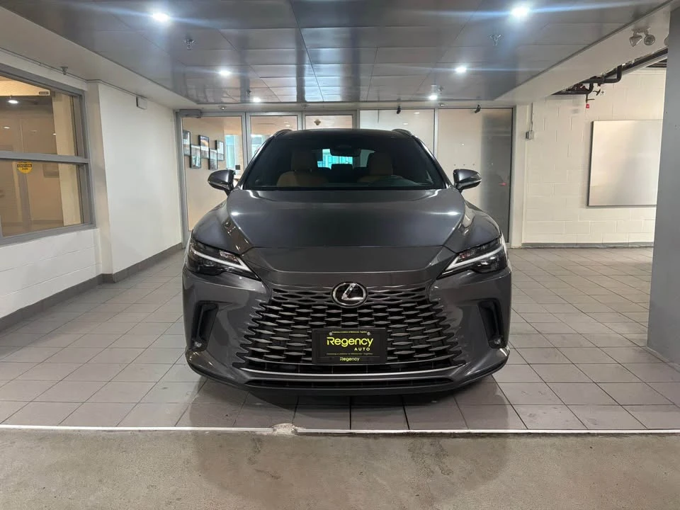 2023 Lexus RX 5th Gen - Image 2 of 9