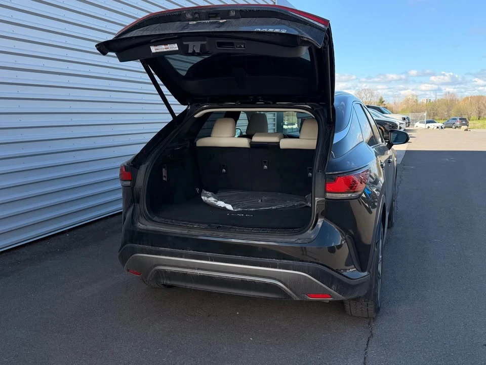 2023 Lexus RX 5th Gen - Image 6 of 16
