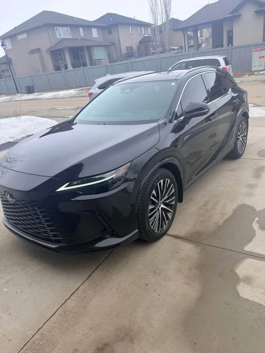 2023 Lexus RX 5th Gen - Image 7 of 13