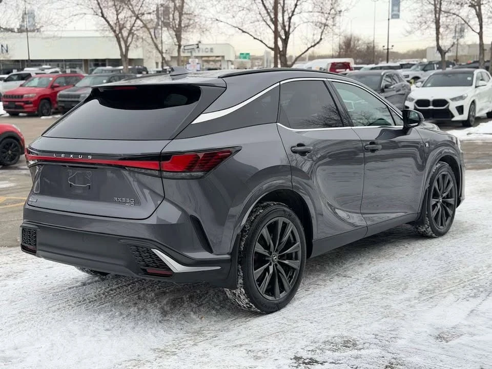 2023 Lexus RX 5th Gen - Image 5 of 10