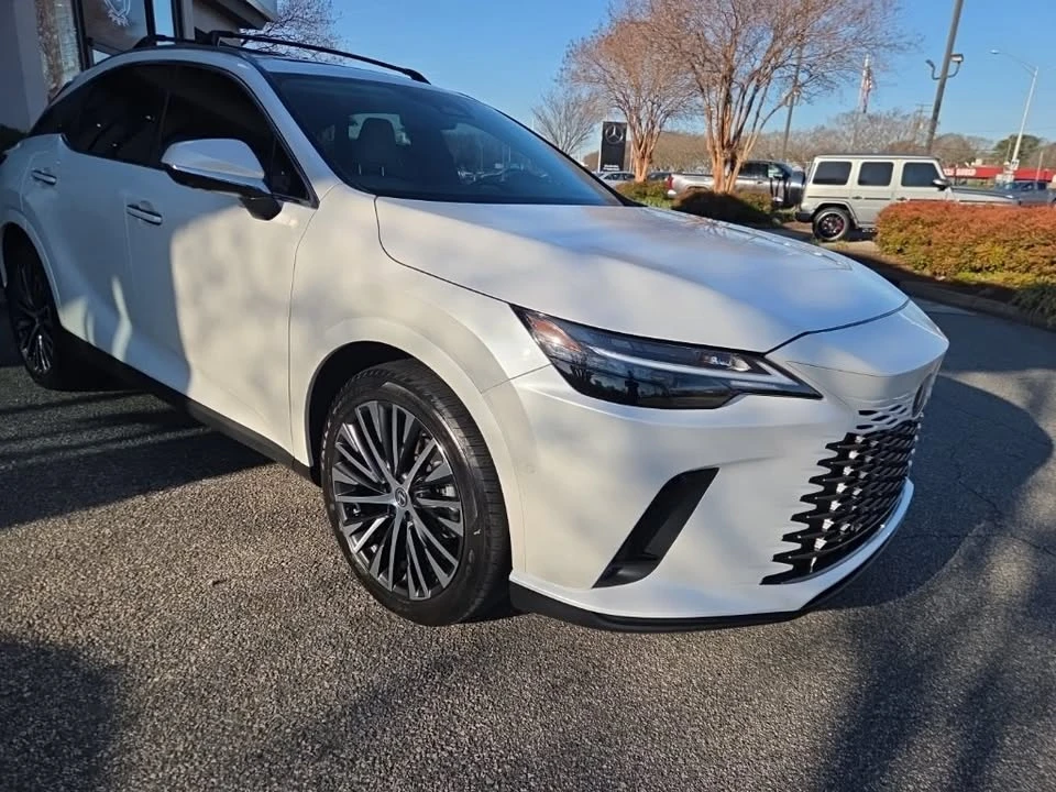 2023 Lexus RX 5th Gen - Image 2 of 20