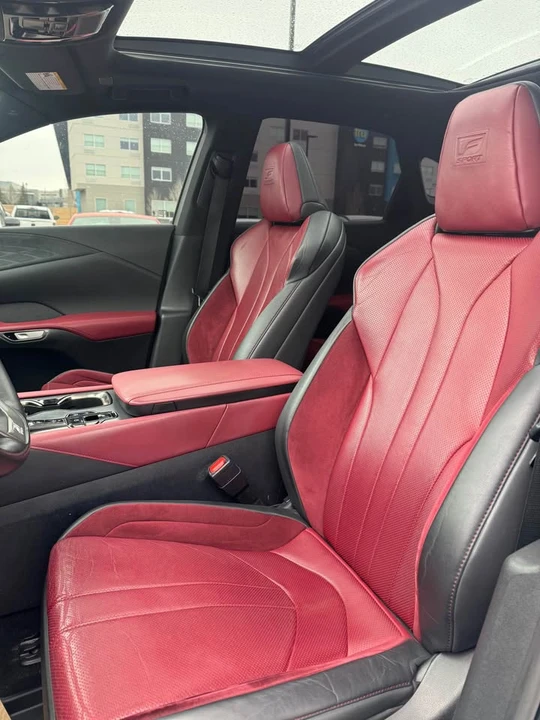 2023 Lexus RX 5th Gen - Image 6 of 7