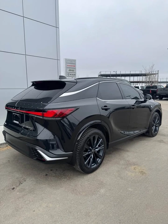 2023 Lexus RX 5th Gen - Image 2 of 7
