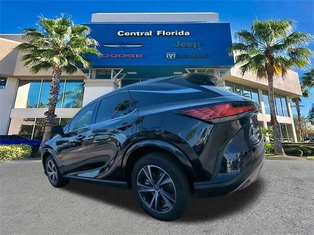 2023 Lexus RX 5th Gen - Image 3 of 19