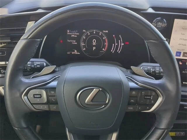 2023 Lexus RX 5th Gen - Image 17 of 19
