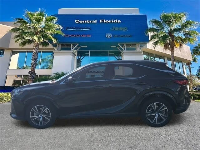 2023 Lexus RX 5th Gen - Image 4 of 19