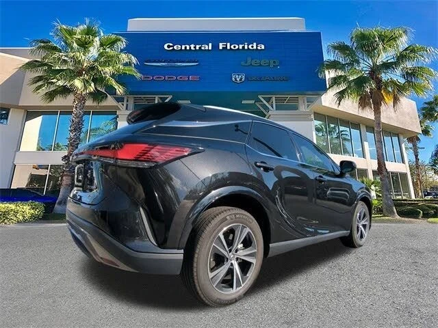 2023 Lexus RX 5th Gen - Image 2 of 19