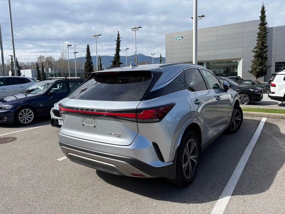 2023 Lexus RX 5th Gen - Image 5 of 5