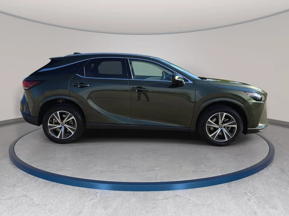 2023 Lexus RX 5th Gen - Image 4 of 20
