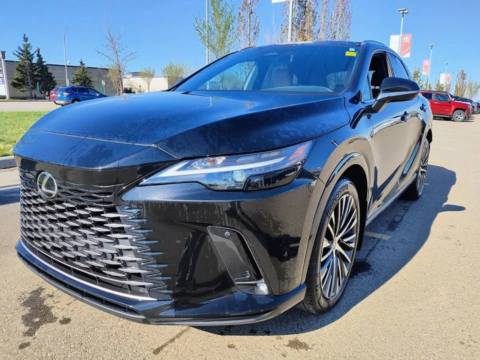 2023 Lexus RX 5th Gen - Image 8 of 20
