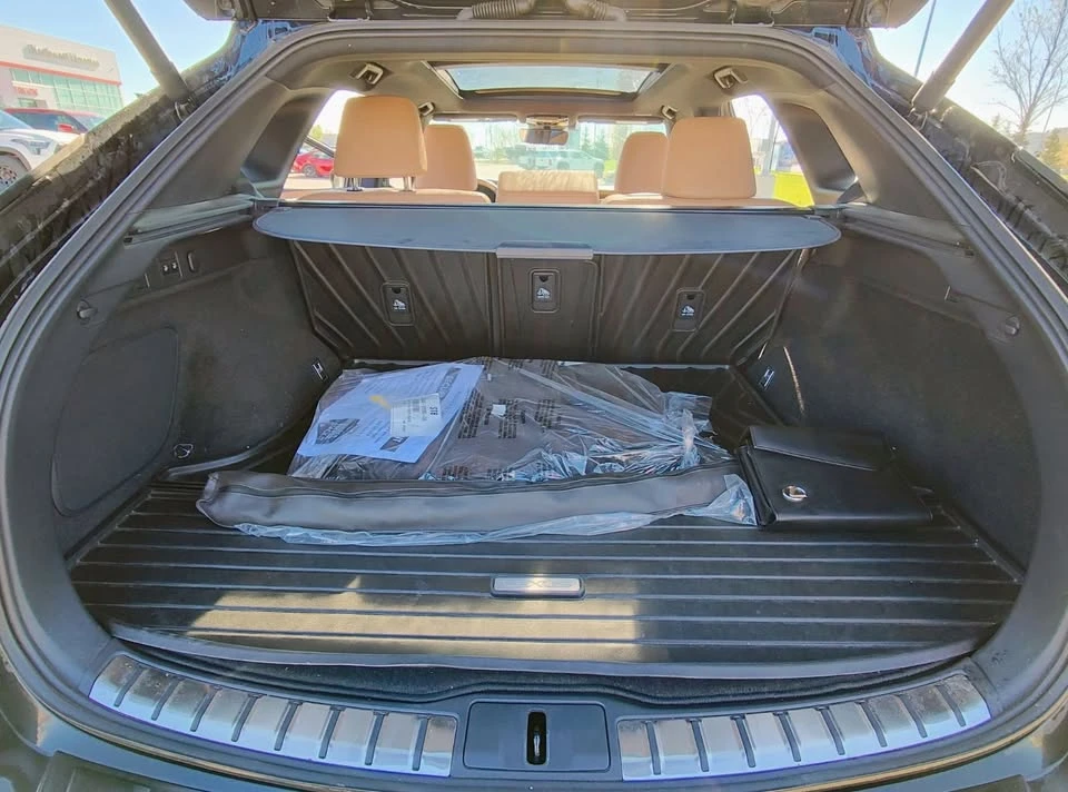 2023 Lexus RX 5th Gen - Image 5 of 20