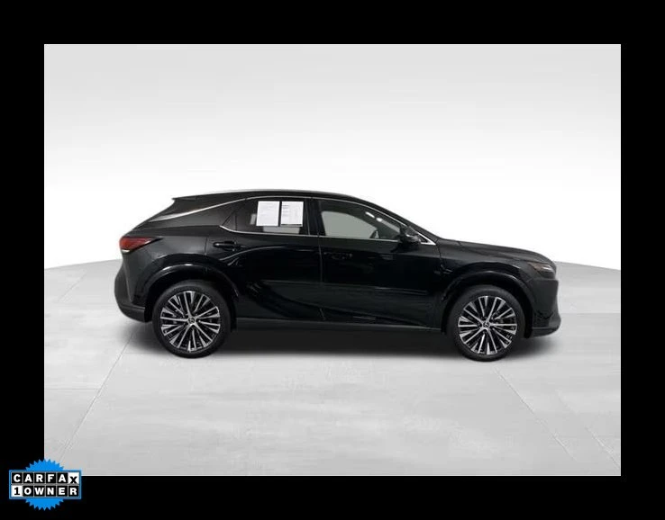 2023 Lexus RX 5th Gen - Image 6 of 12