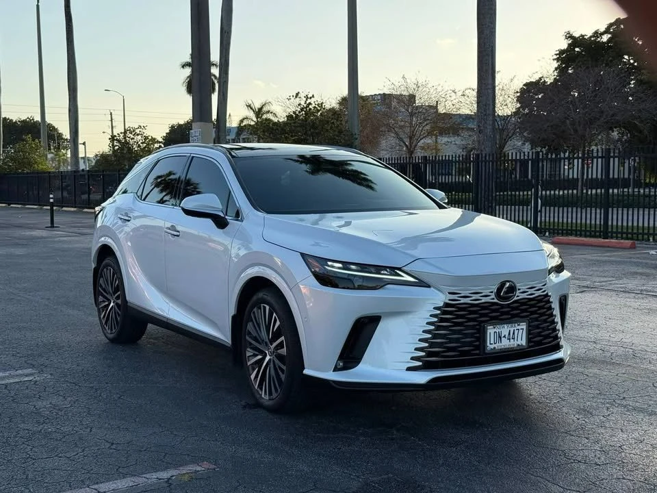 2023 Lexus RX 5th Gen - Image 2 of 14