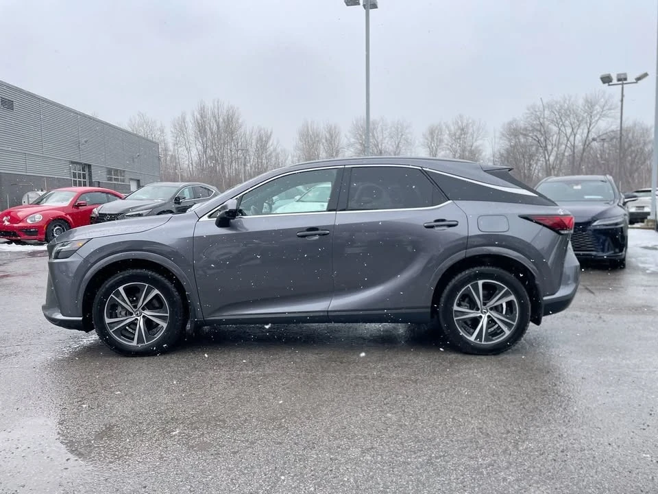2023 Lexus RX 5th Gen - Image 4 of 19