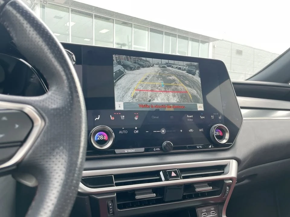 2023 Lexus RX 5th Gen - Image 13 of 20